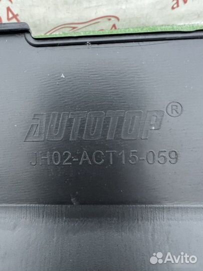 Кожух замка капота Hyundai Solaris RB G4FA.G4FC