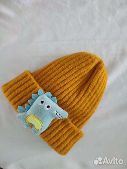 Шапка детская, новая