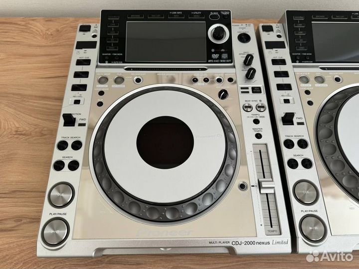 Pioneer CDJ-2000 nexus limited edition