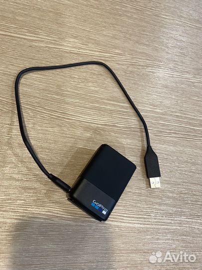 Зарядка GoPro Dual Battery Charger + Battery
