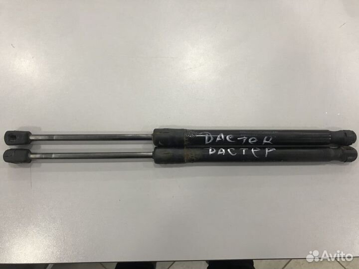 Амортизатор двери багажника Renault Duster