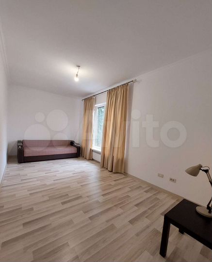 Дом 200 м² на участке 10 сот.