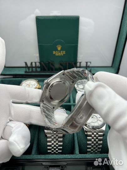 Часы rolex sky dweller