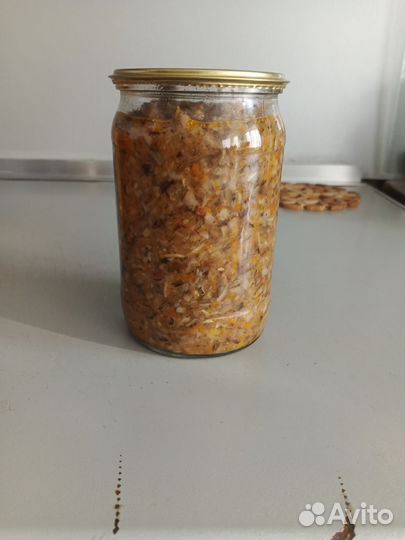 Маринованные маслята,красноголовики, грибная икра