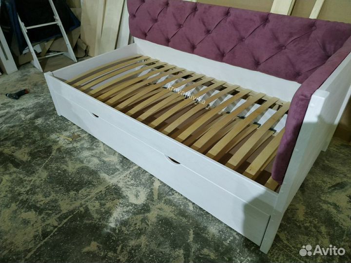 Детская кровать с выкатным спальным местом
