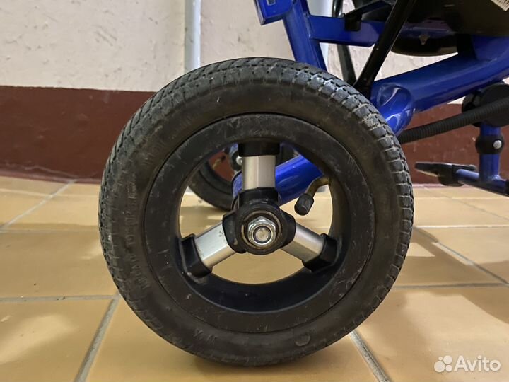 Детский велосипед с ручкой 3х колесный