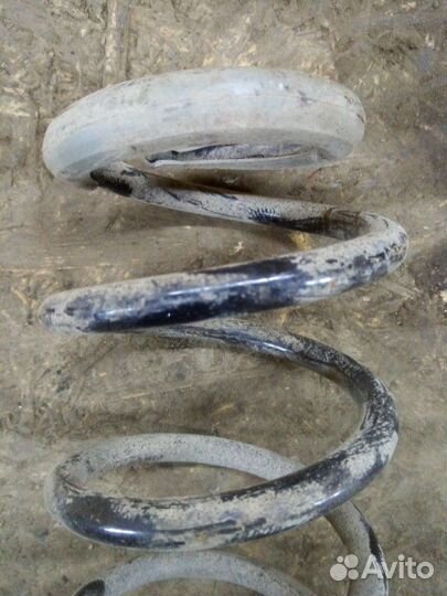 Пружина задняя Peugeot 308