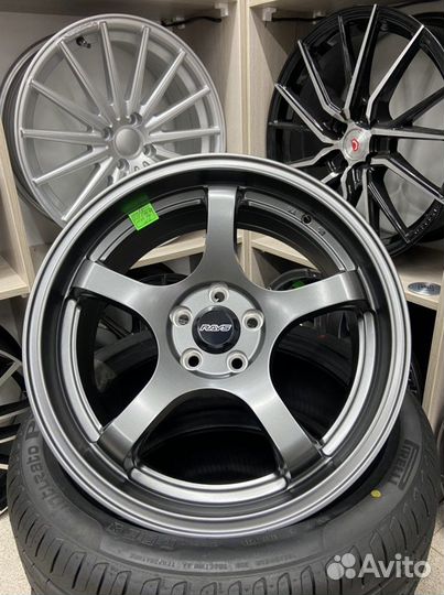 Rays Volkswagen Polo Toyota r17 5*100