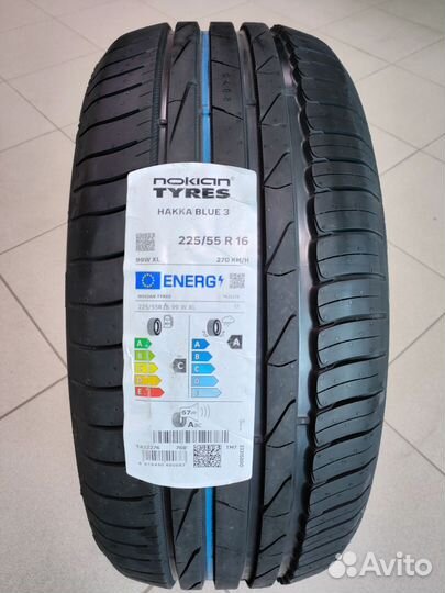 Nokian Tyres Hakka Blue 3 225/55 R16 99W
