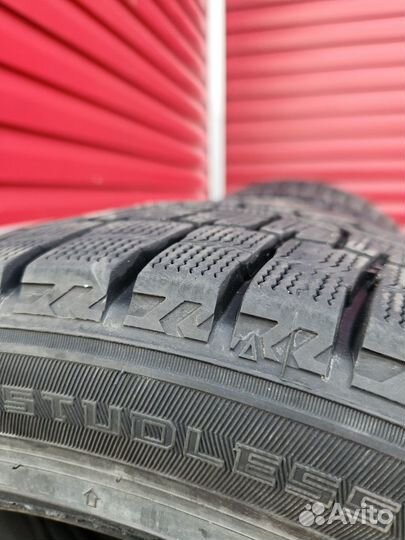 Dunlop Winter Maxx 235/45 R18