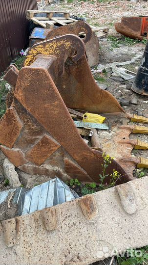 Caterpillar ковш