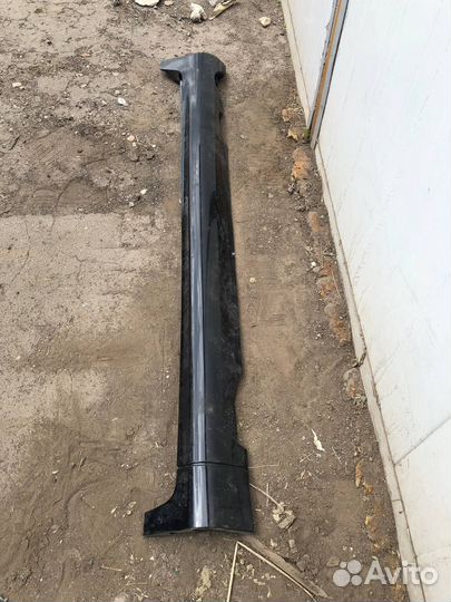 Накладка на порог левая Volvo 39819574