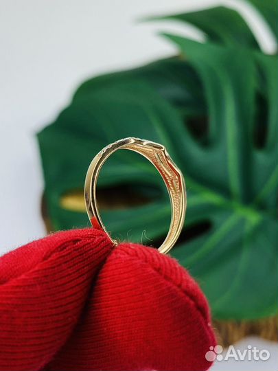 Золотое кольцо корона фианиты россыпь 585