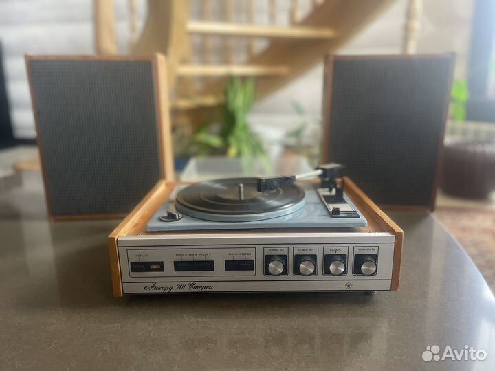 Проигрыватель винила Аккорд 201 Стерео