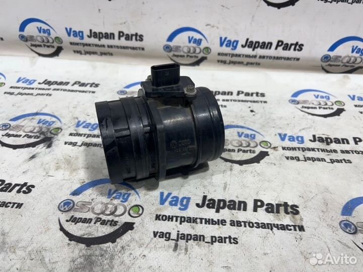 Датчик массового расхода воздуха Audi A4 B8 cdnc