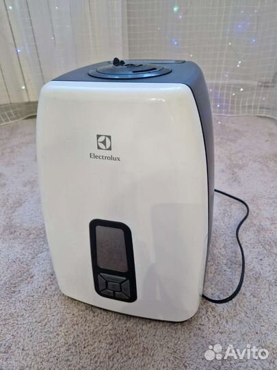 Увлажнитель воздуха Electrolux