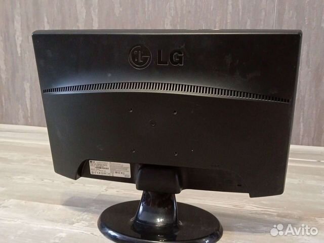 Монитор для компьютера рабочий LG на 60гц объявление продам
