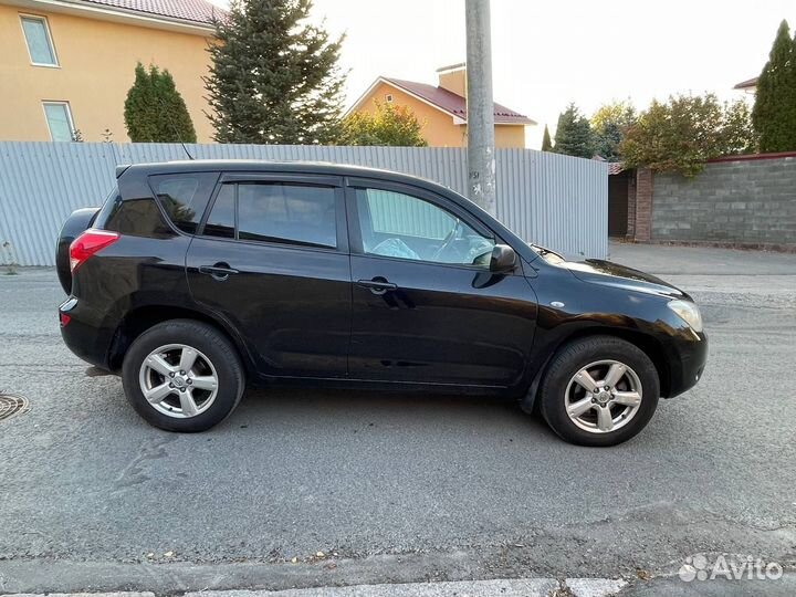 Toyota RAV4 2.0 AT, 2006, 277 000 км