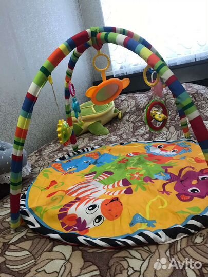 Развивающий коврик