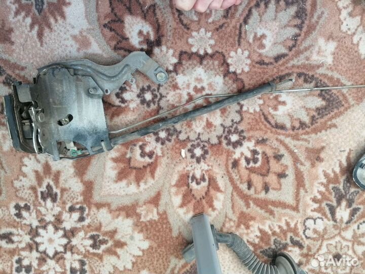 Запчасти с двери