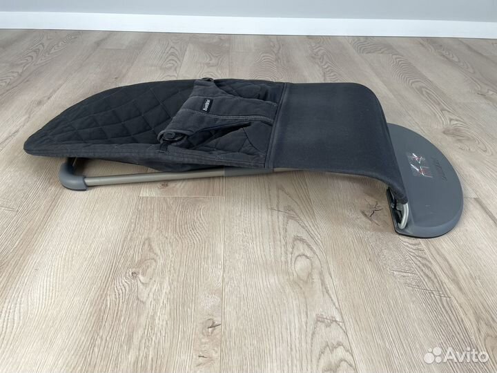 Детское кресло шезлонг babybjorn