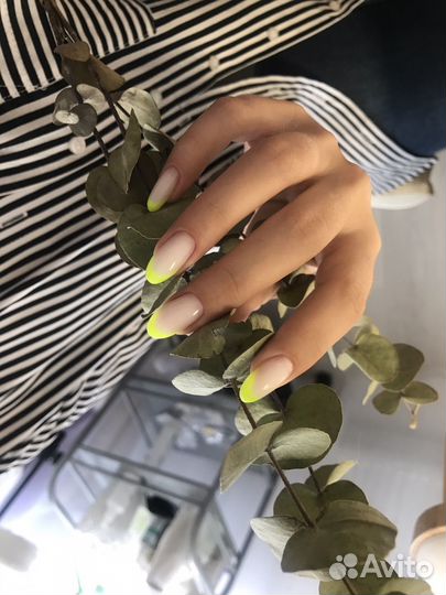 Маникюр Педикюр Бугры