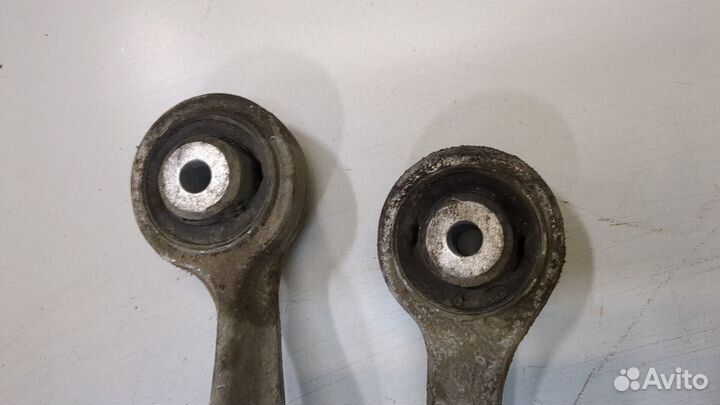 Ступица (кулак, цапфа) Audi A4 (B7), 2005