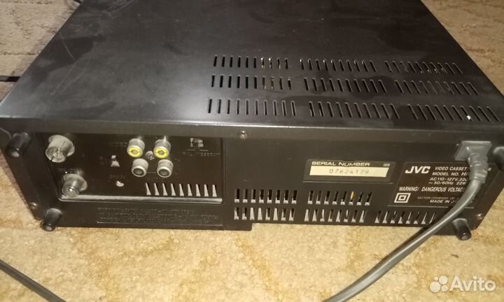 Видеоплеер JVC