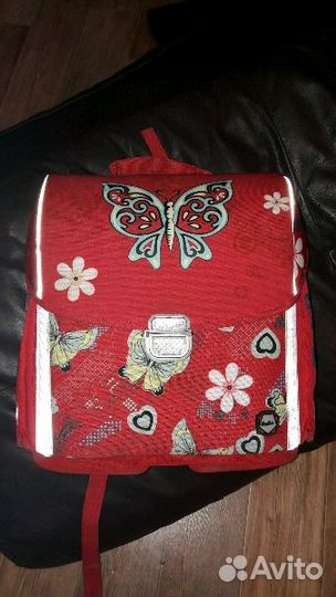 Ранец с ортопедической спинкой для начальной школы