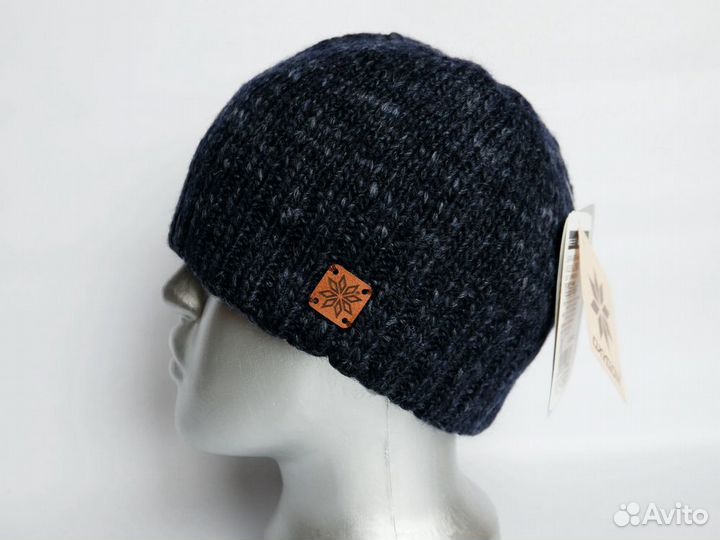 Шапка из шерсти 