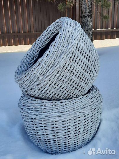 Кашпо из ротанга