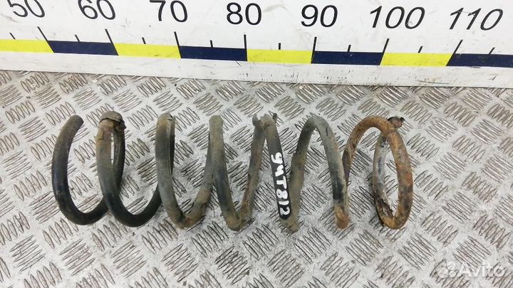 Пружина задняя Volvo V70