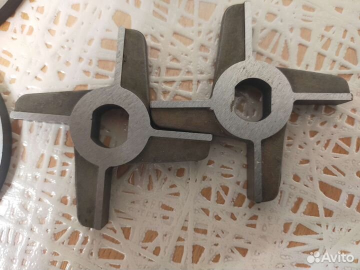 Комплект для производственной мясорубки