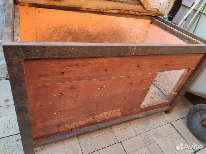 Конура, ящик, будка