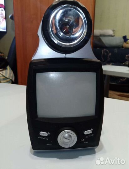 Походный фонарь-телевизор-радио