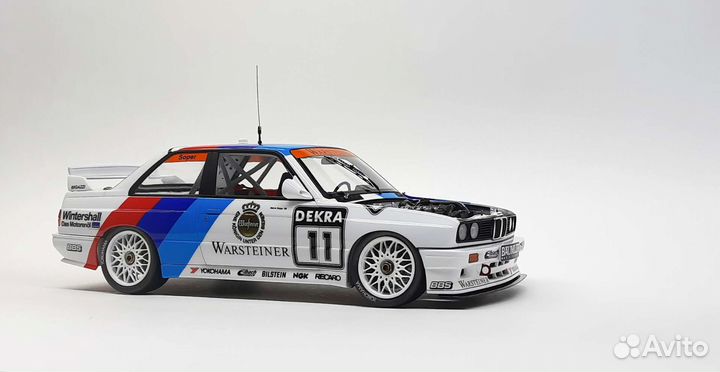 Модель 1/24 BMW M3 DTM E30