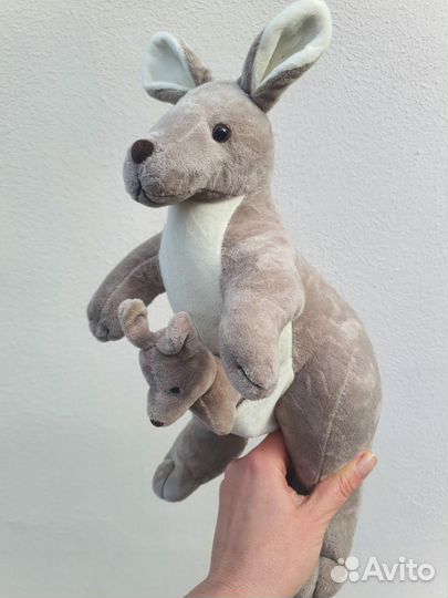 Мягкая игрушка Кенгуру с малышом