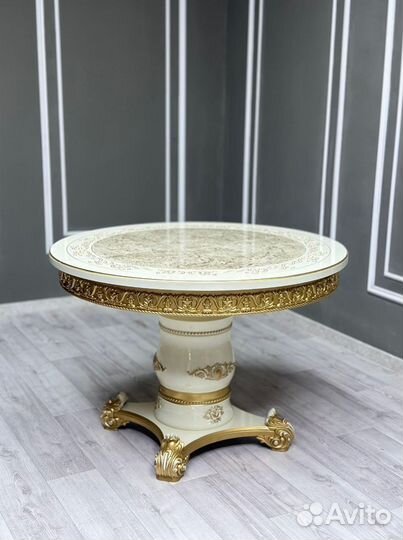 Кухонный стол. Доставка по всей России