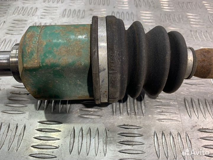 Привод передний правый Mitsubishi Lancer 9 4G18