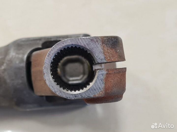 Рулевой карданчик Toyota Rav 4 CA40 2018