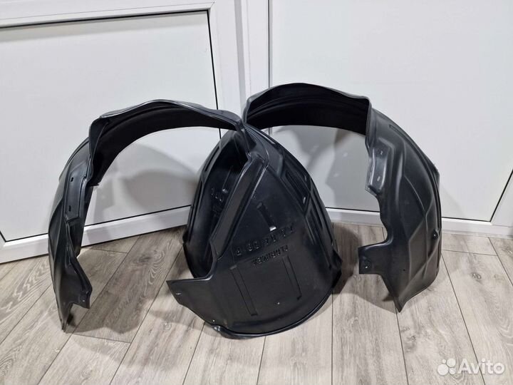 Подкрылок (Локер) передней арки Audi A6 C6 Дорест