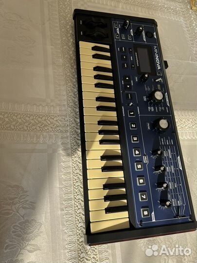 Novation Mininova синтезатор