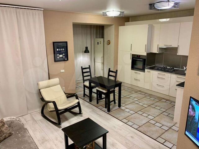 2-к. квартира, 54 м², 1/5 эт.