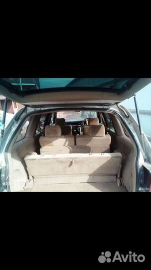 Ниссан Library в разбор