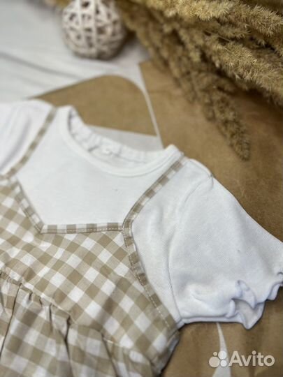 Платье на девочку новое 90