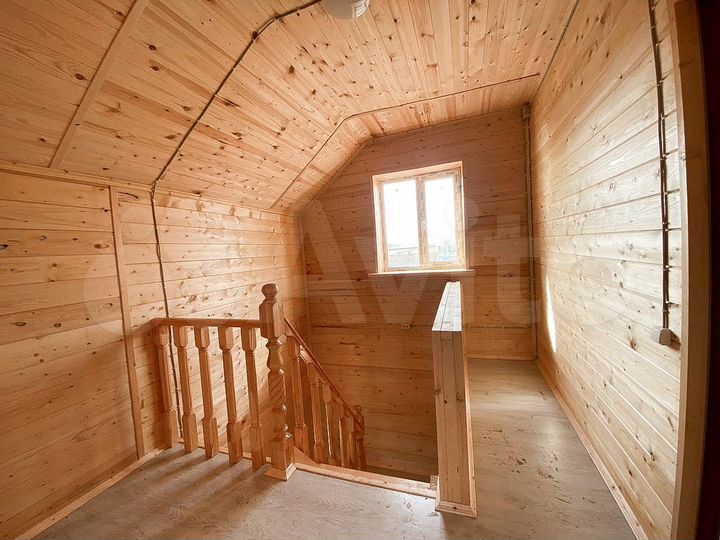 Дом 108 м² на участке 5 сот.