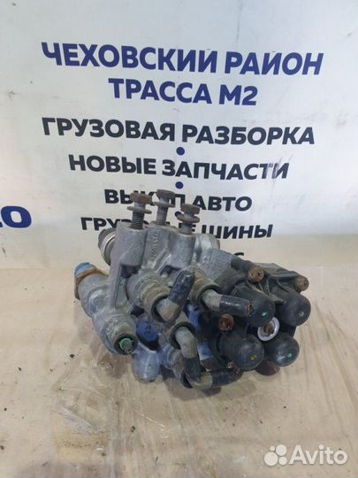 Клапан четырехконтурный Renault