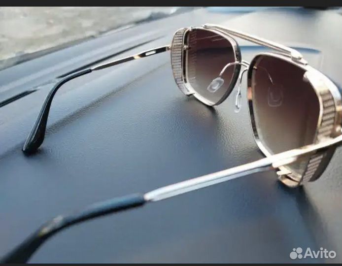 Солнцезащитные очки