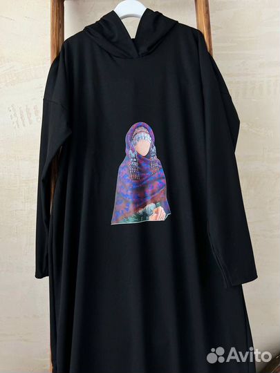 Платье женское