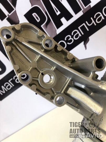 Теплообменник (масляный охладитель) Форд Транзит